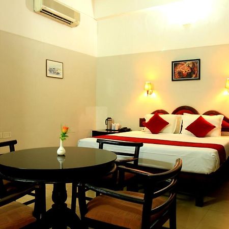Xavier'S Residency Hotel Kollam Buitenkant foto