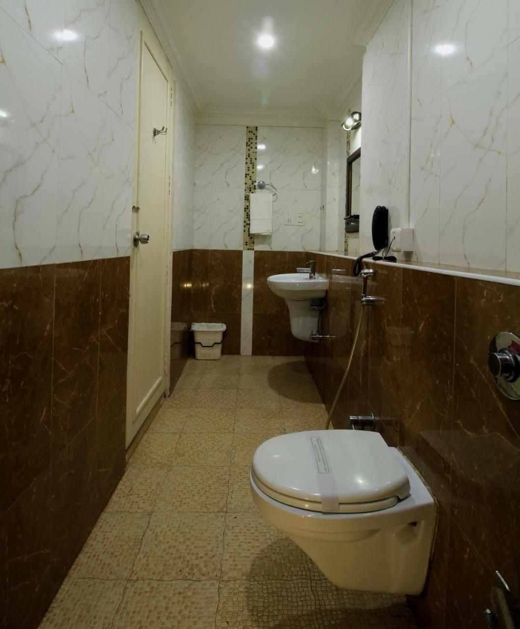 Xavier'S Residency Hotel Kollam Buitenkant foto